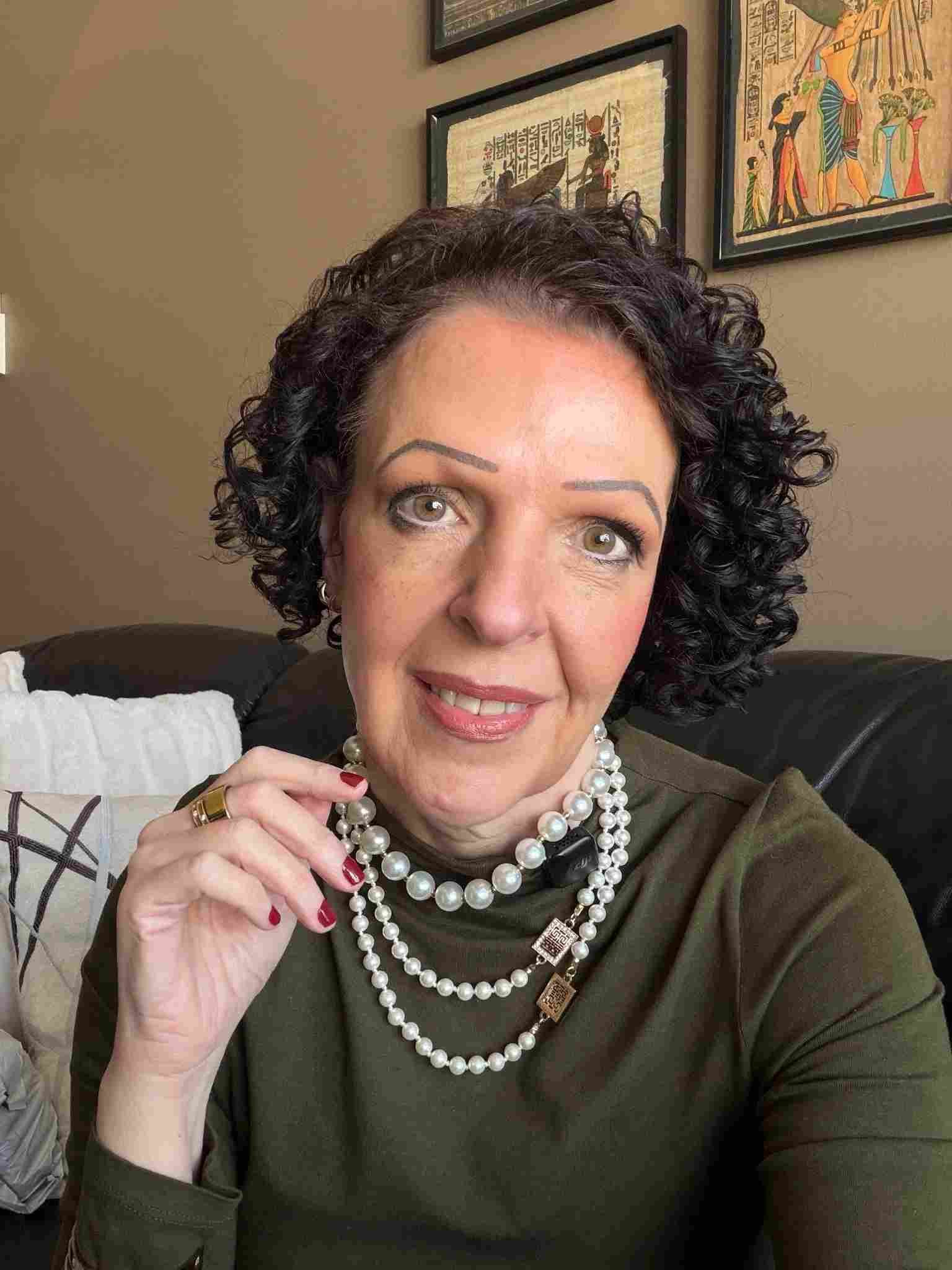 Shelley - Styled & Savvy